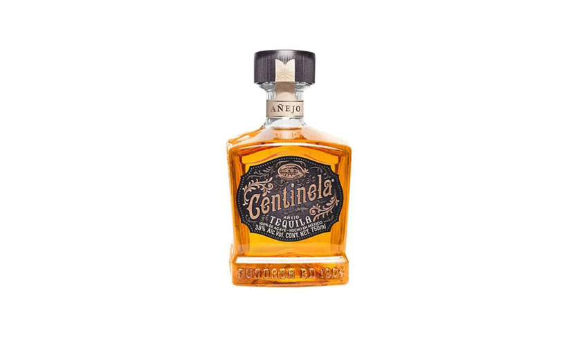 Tequila Centinela Premium Añejo 750 ml